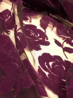 flok baskı gül desen mürdüm