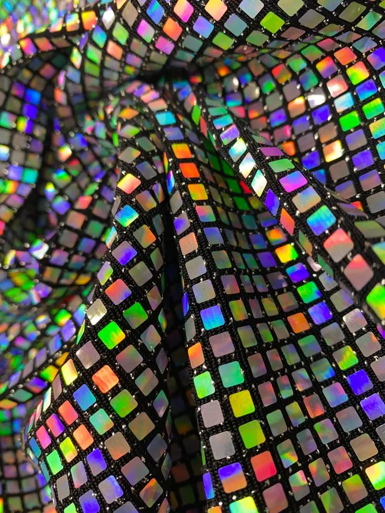 hologram-buzy-gri-1.jpg Hologram Buzy Siyah Zemin Gri
