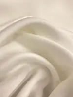 Kalın İpeksi Saten Kırık Beyaz