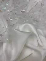 seffaf-hologram-kirikbeyaz-03.jpeg Şeffaf Hologram Yıldız Kırıkbeyaz